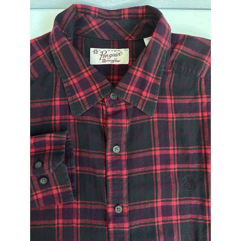 Penguin by Munsingwear Men's‎ 1XB Red Black Plaid Lightweight Flannel Button Up